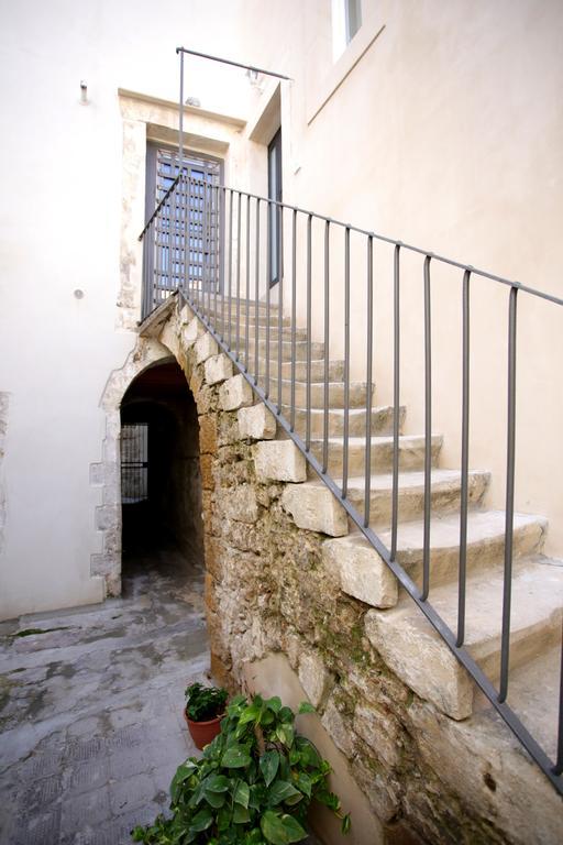 Ferienwohnung DentrOrtigia Syrakus Exterior foto